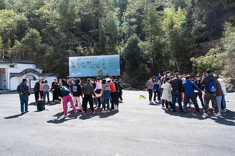 “凝聚巾幗力量，‘婦’能國投發(fā)展”屯溪區(qū)國投集團黨委開展三月主題黨日活動