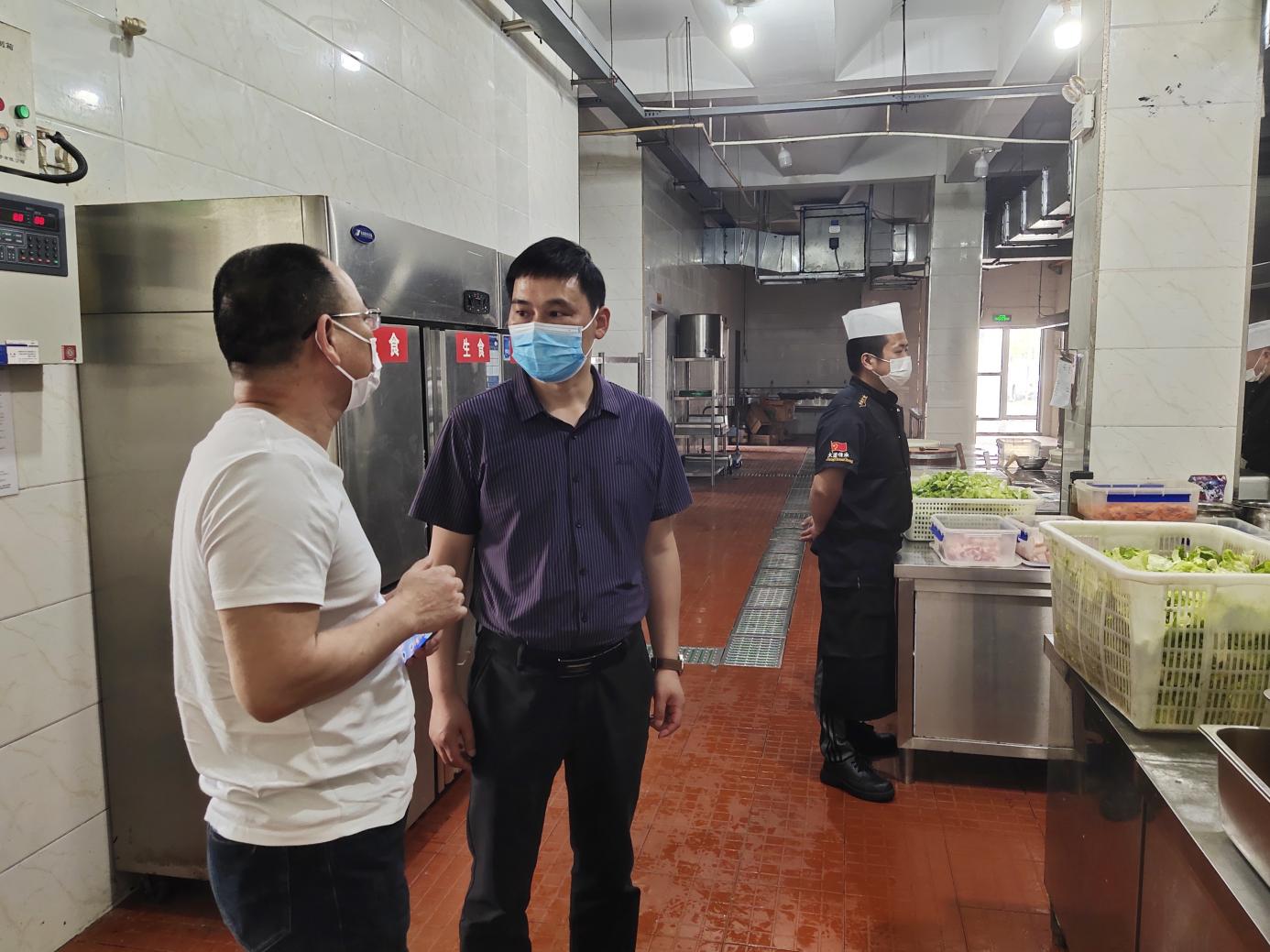 強(qiáng)化服務(wù)、紓困解難——國資運(yùn)營公司開展九龍園區(qū)企業(yè)走訪