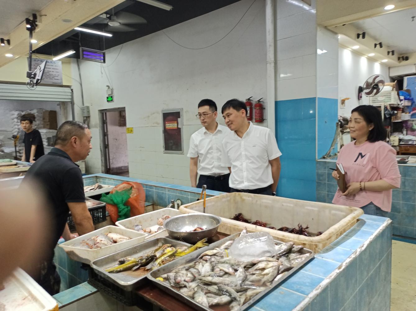 管好“菜籃子”，守護“大民生”國資運營公司開展菜市場大巡查