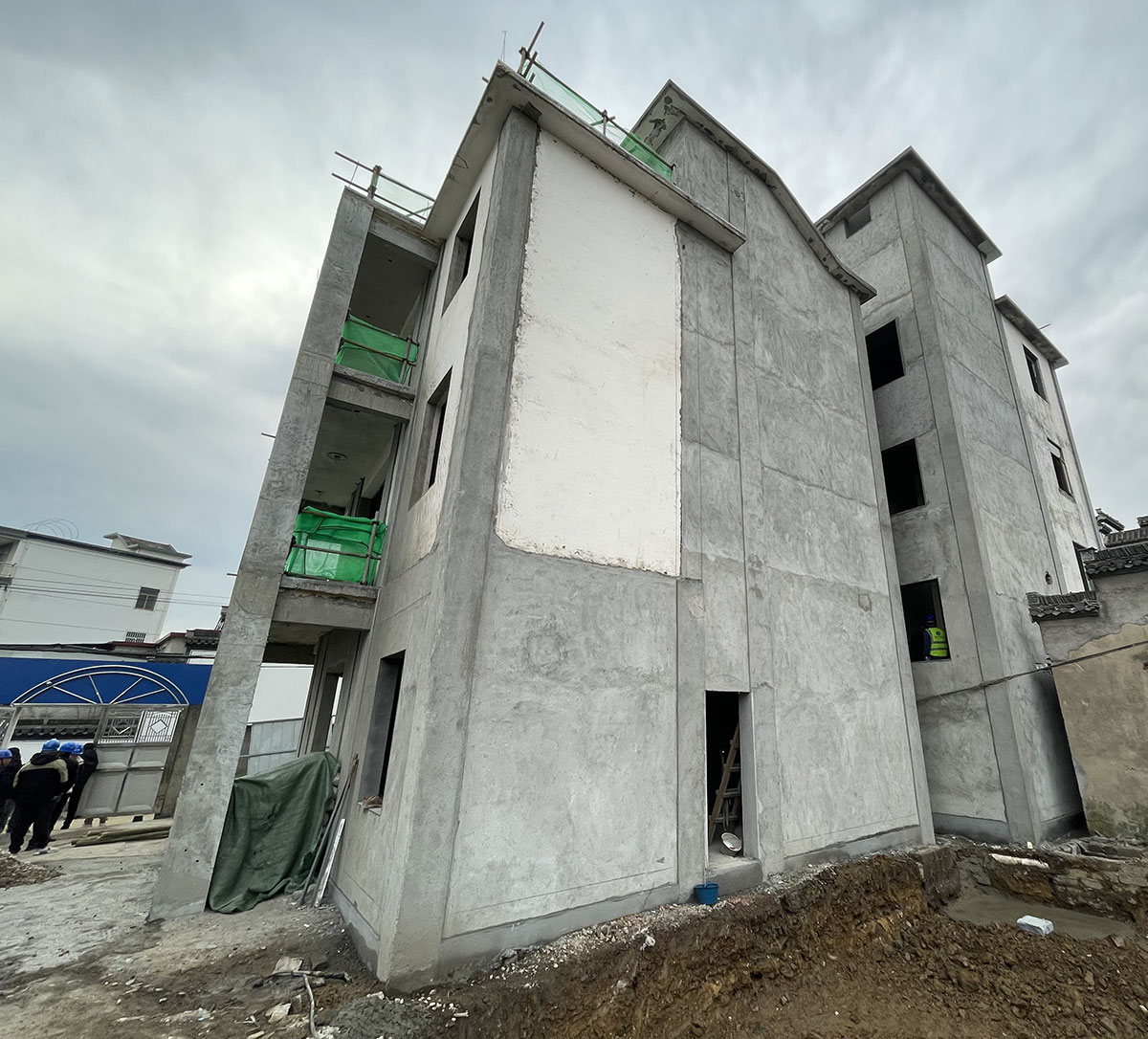 黨建引領(lǐng)進(jìn)工地，支部聯(lián)動(dòng)促發(fā)展