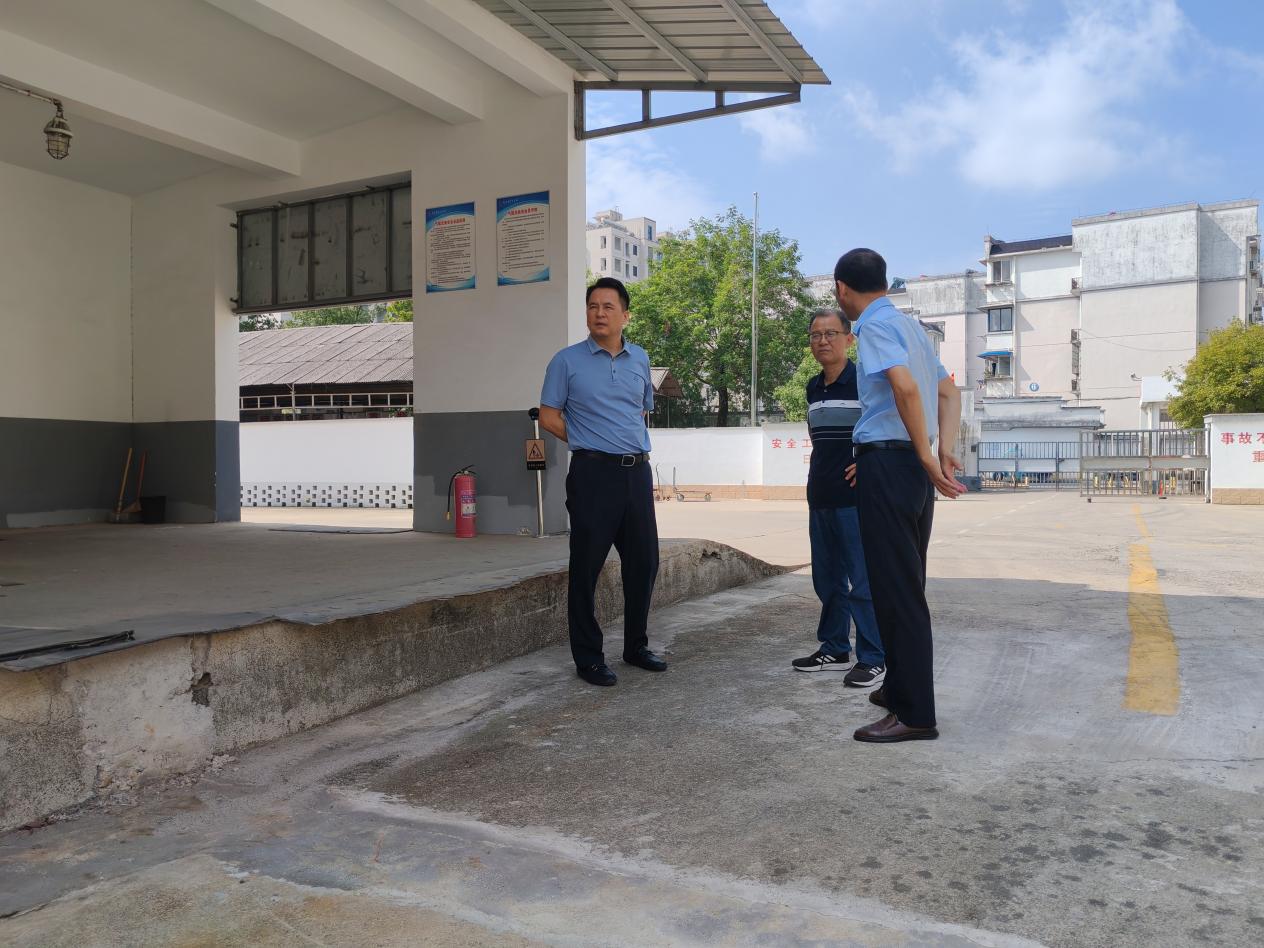 區(qū)國(guó)投集團(tuán)開展國(guó)慶中秋節(jié)前安全檢查工作