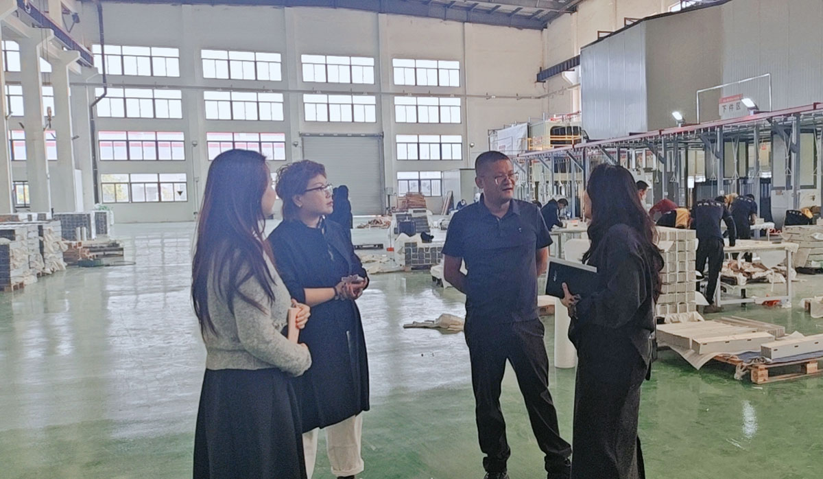 深入企業(yè)一線，筑牢風(fēng)控基石